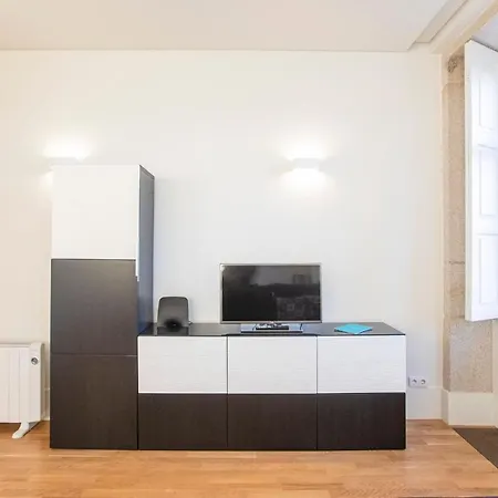 Modern 2br Duplex Downtown By Art District By Lovelystay Apartment *